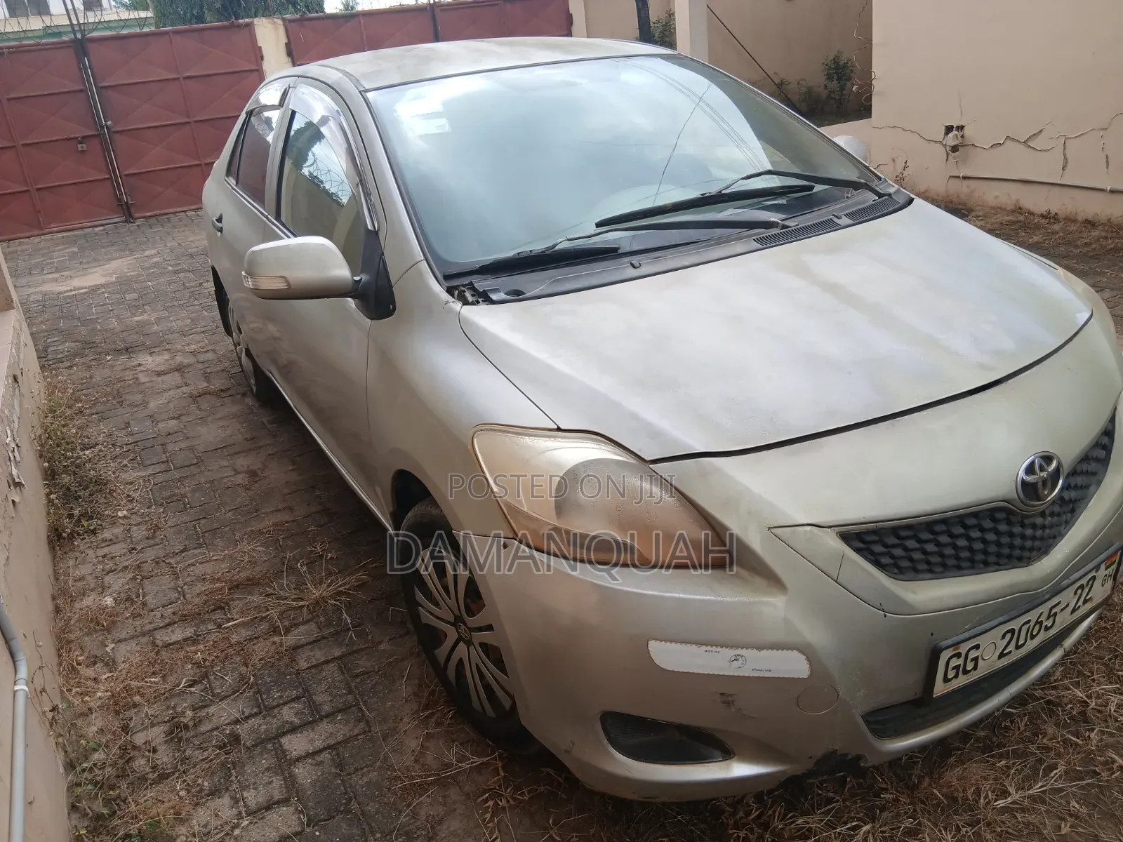 Toyota Belta 2009 Silver