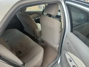 Toyota Belta 2009 Silver