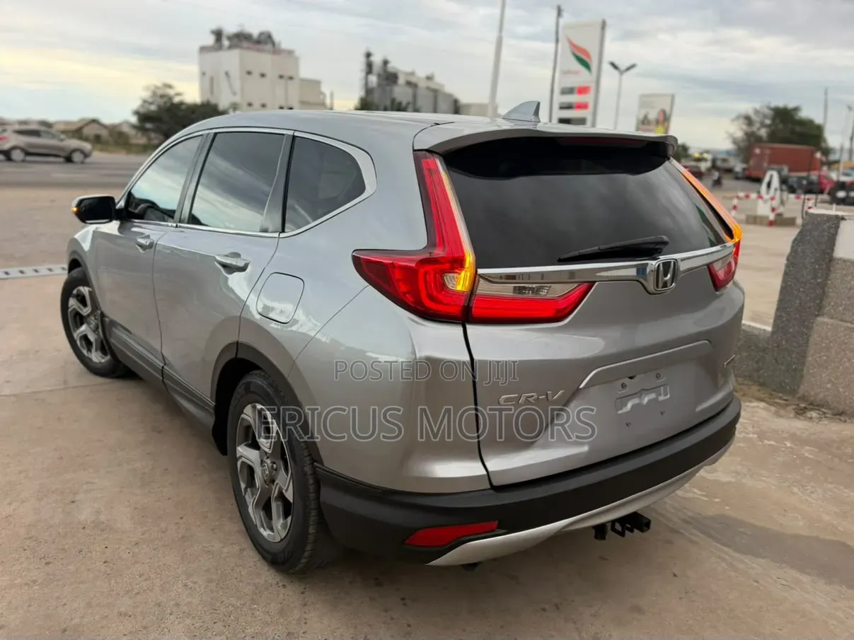 Honda CR-V Touring AWD 2019 Gray