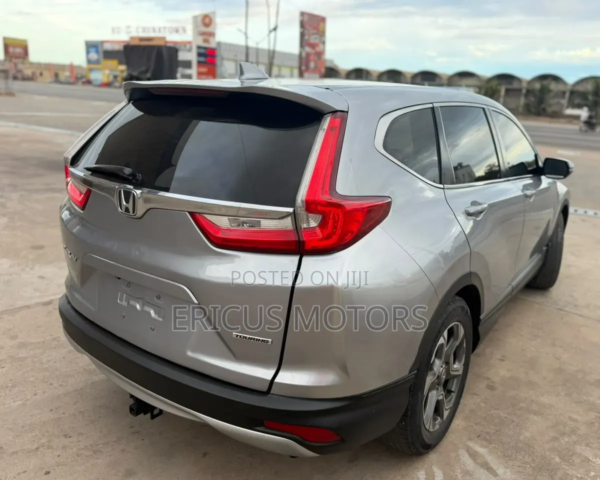 Honda CR-V Touring AWD 2019 Gray