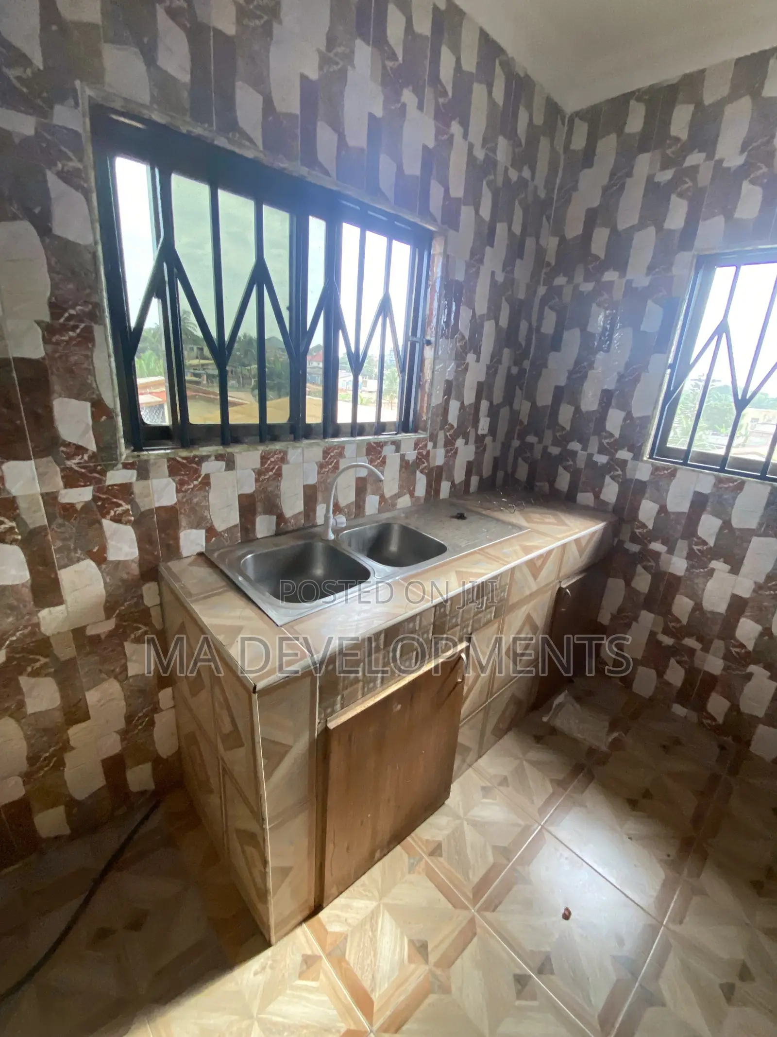 1bdrm Apartment in Madev Realty, Israel Park for rent