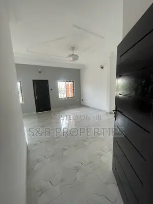 7bdrm Duplex in East Legon for rent