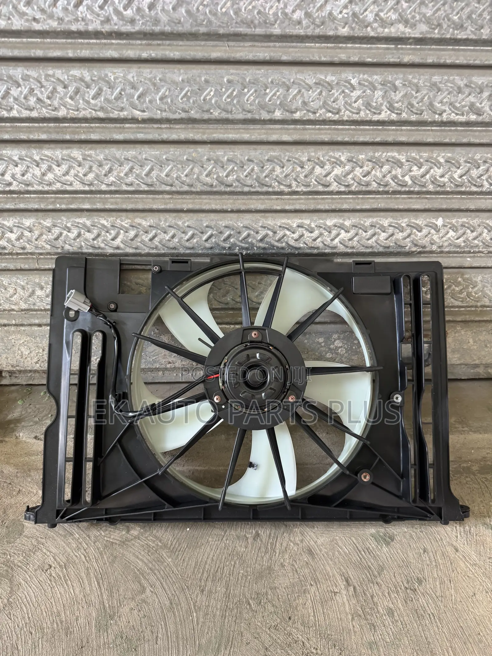 Toyota Corolla Radiator Fan 2009 2010 2011 2012 2013