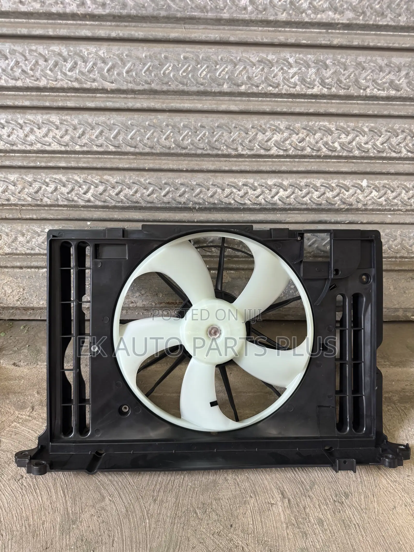 Toyota Corolla Radiator Fan 2009 2010 2011 2012 2013