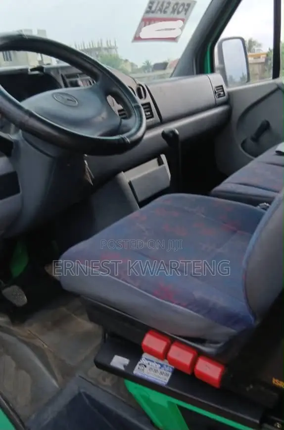 Mercedes-Benz Sprinter 2005 Blue