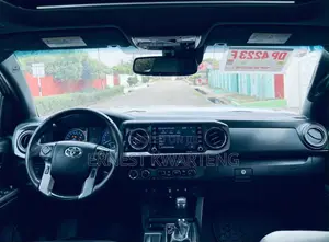 Toyota Tacoma 2023 Green