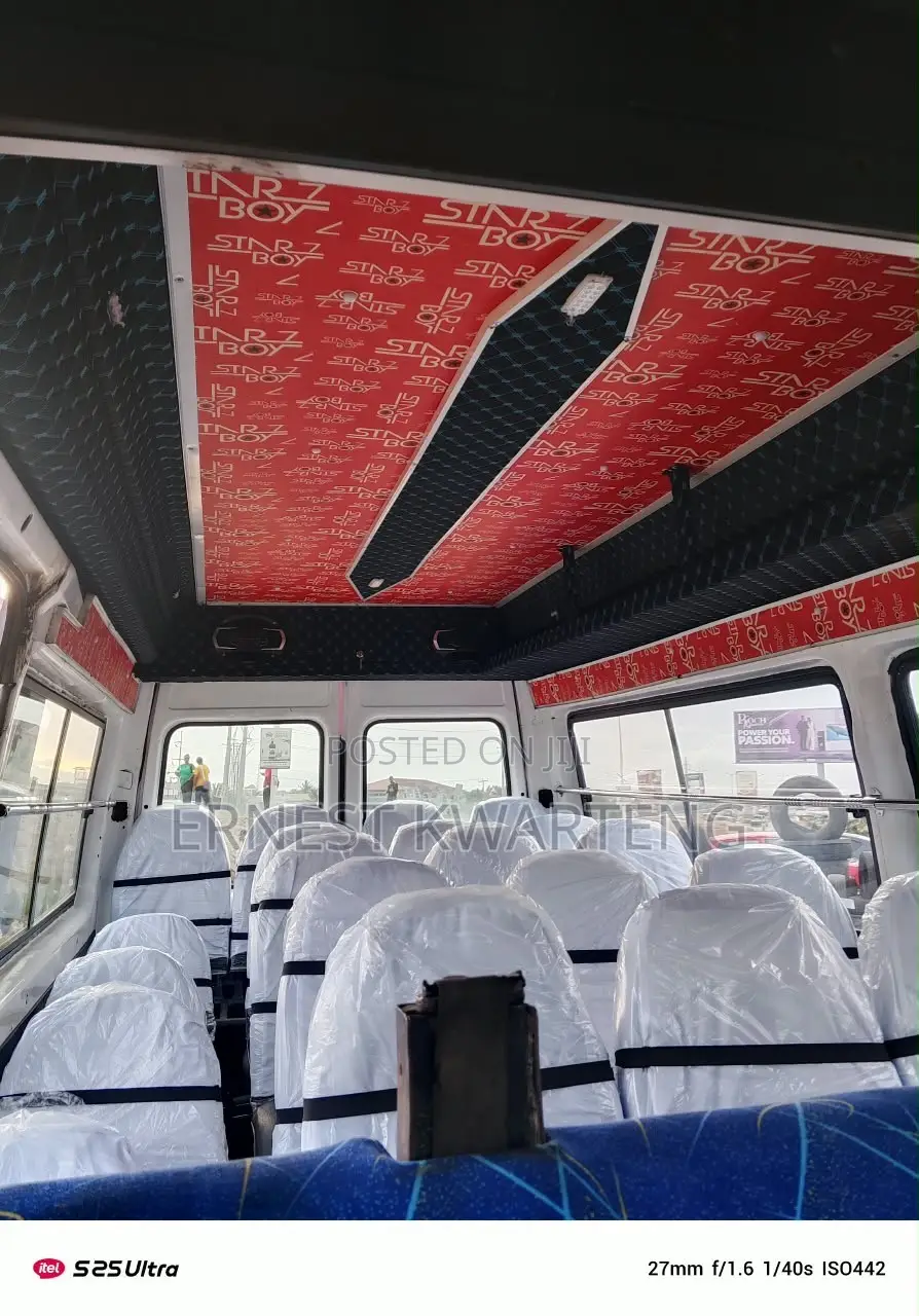 Mercedes-Benz Sprinter 2009 Orange