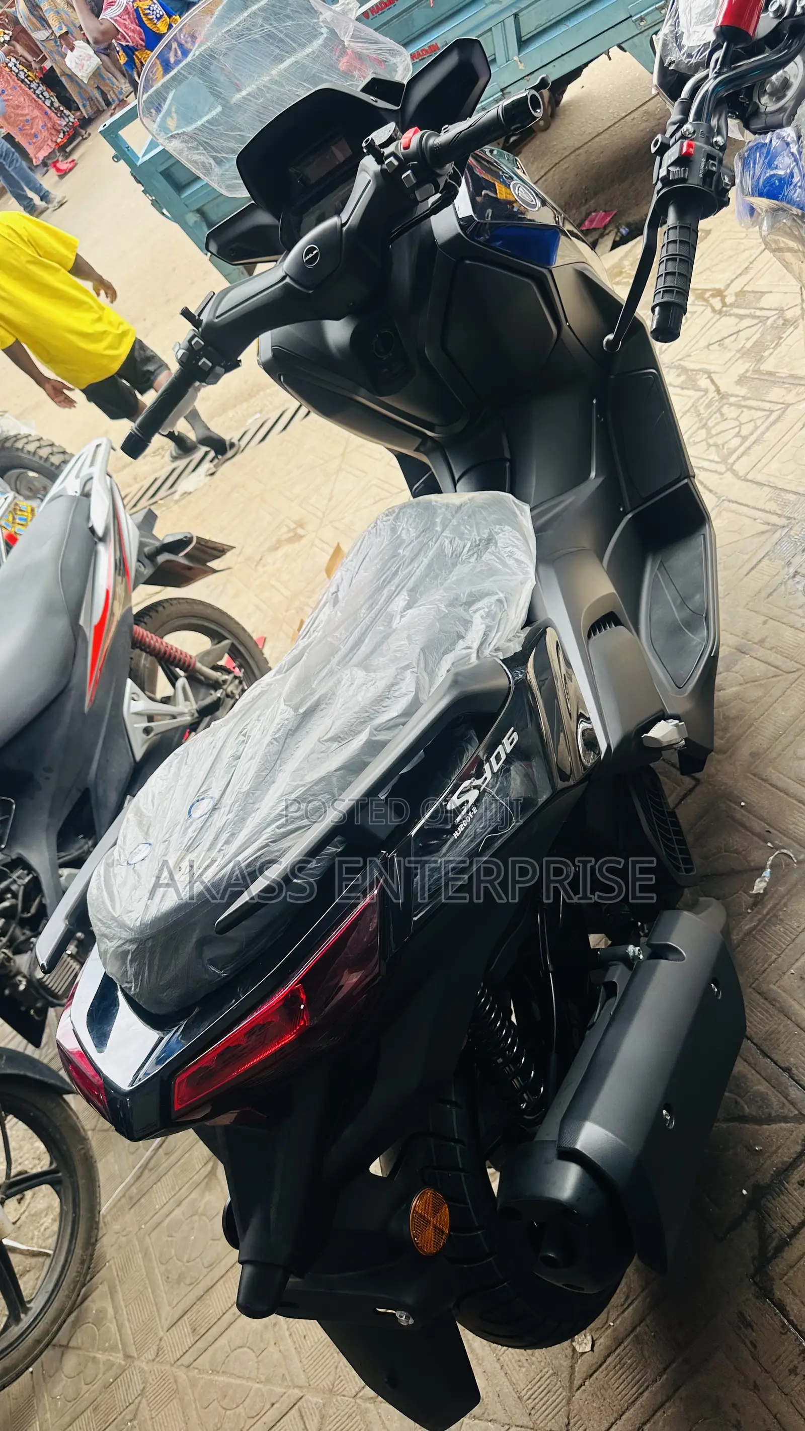 New Haojin HJ125 2026 Black