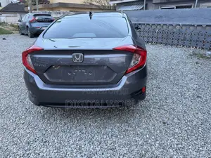 Honda Civic 2018 Gray