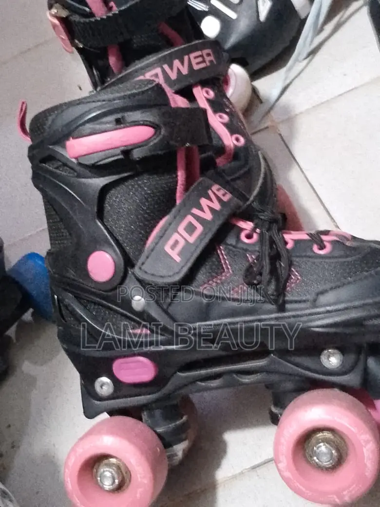 4 Tire Roller Skates Shoe