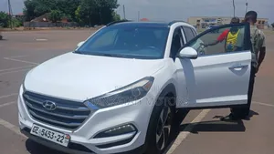 Hyundai Tucson 2017 White