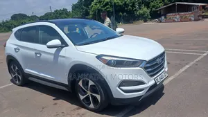 Hyundai Tucson 2017 White