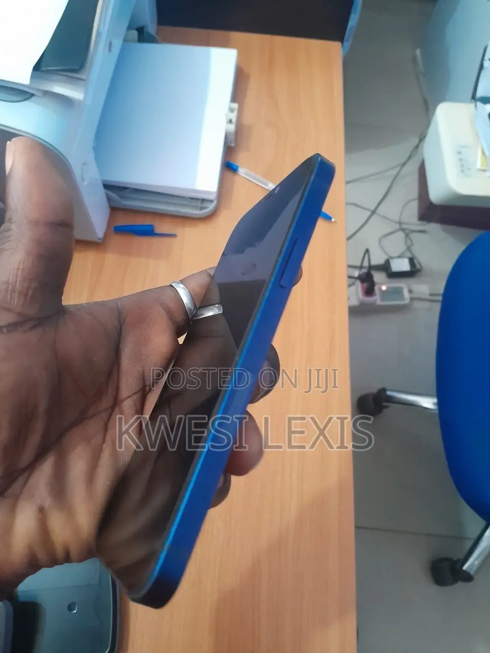 Apple iPhone 12 64 GB Blue