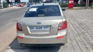Kia Rio 2010 Silver
