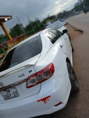 Toyota Corolla 2013 White