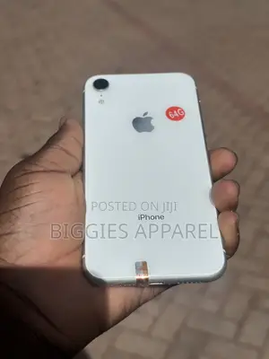 Apple iPhone XR 64 GB White