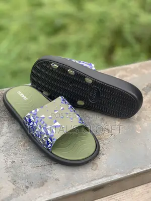 Luofu Slippers