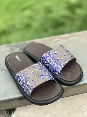 Luofu Slippers