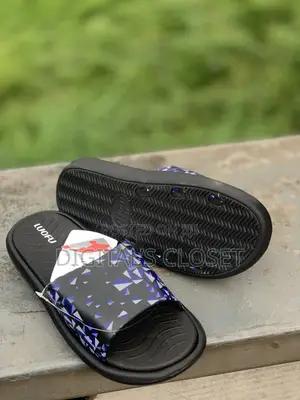Luofu Slippers