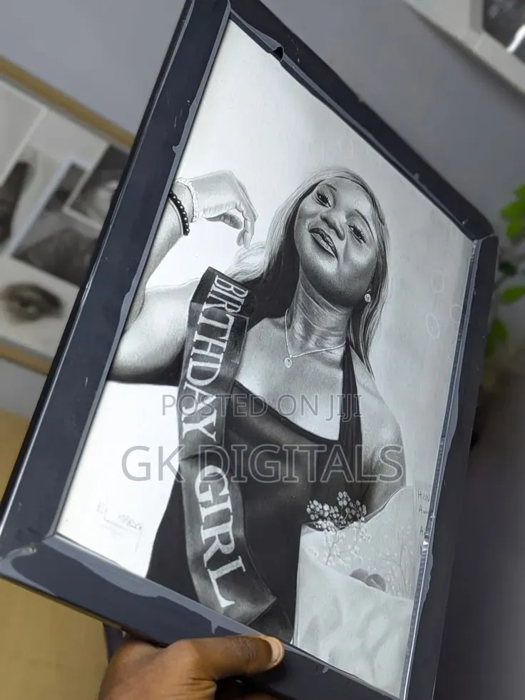 Hand-Drawn Portrait From Your Photo – Birthdays, Gifts & Memorials