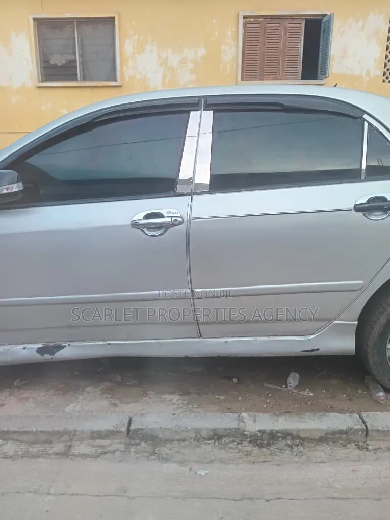 Toyota Corolla 2007 Gray