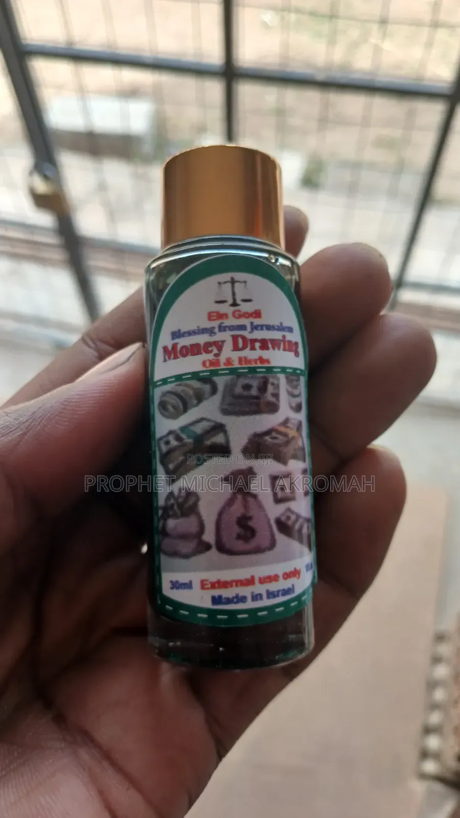 Money Drawing Oil