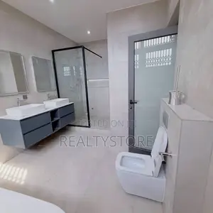 4bdrm House in Cantoment, Accra Metropolitan for rent