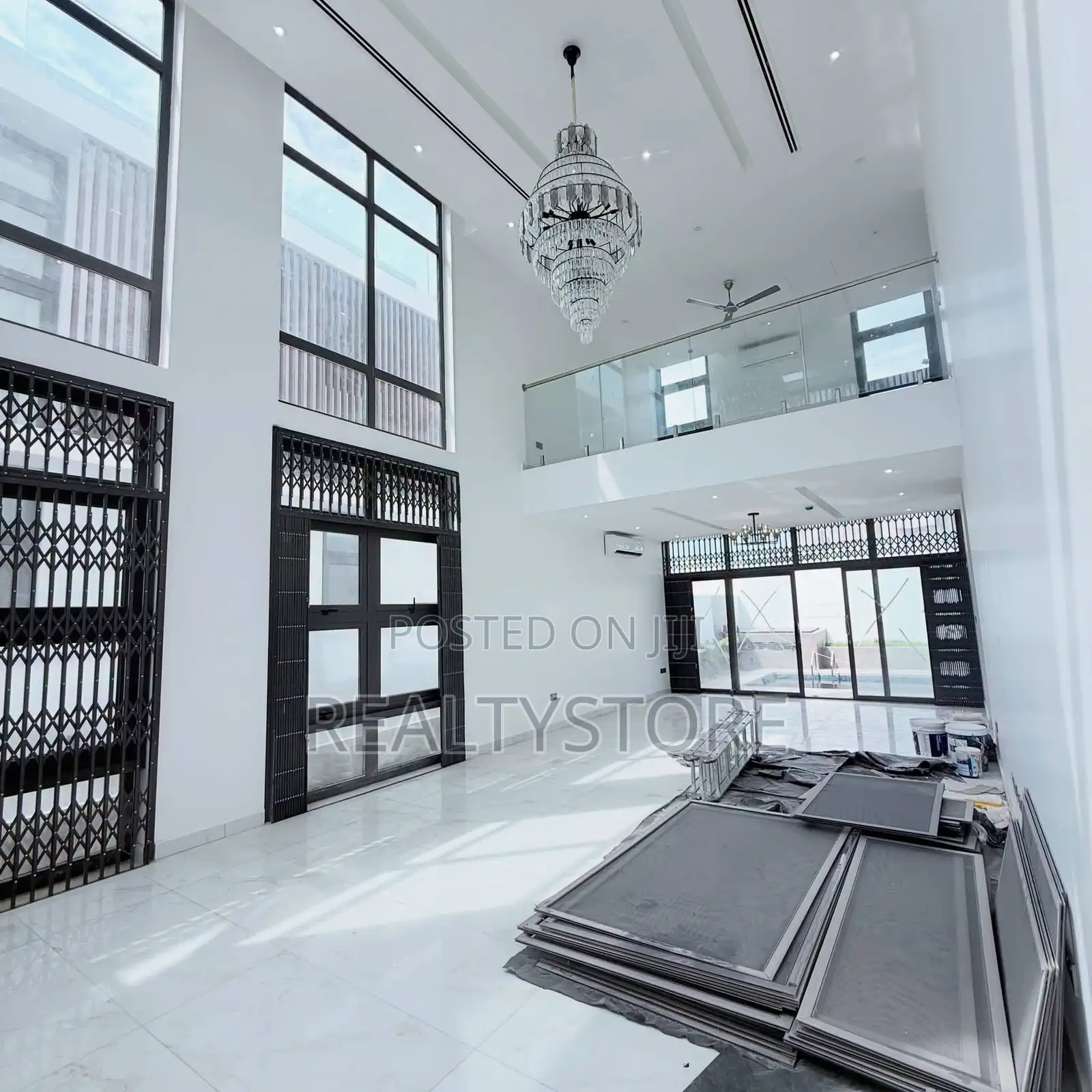 4bdrm House in Cantoment, Accra Metropolitan for rent