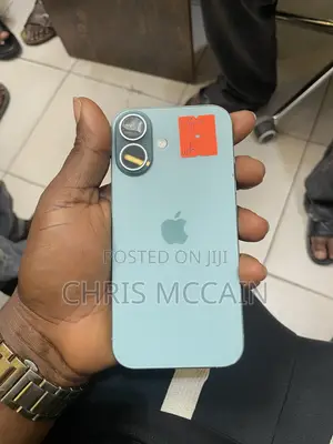 Apple iPhone 16 128 GB Green