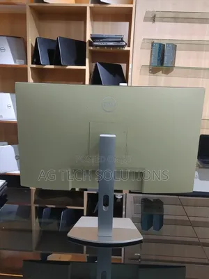 Dell Ultrasharp 27 Inches Edgeless Monitor