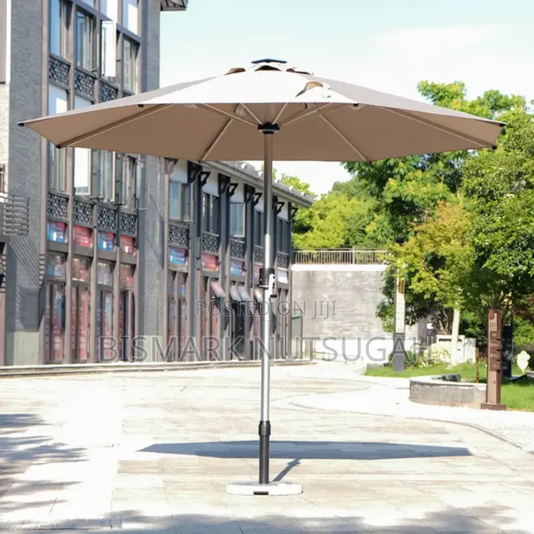 2.7-Meter Outdoor Market Patio Umbrella
