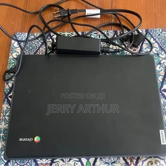 Laptop Lenovo Chromebook C330 4GB eMMC 60GB