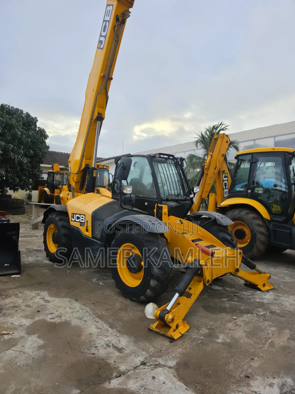 Home Used Telehandler