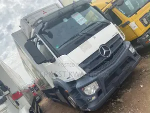 Fridge Truck