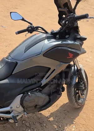 Honda NC700X 2016 Green