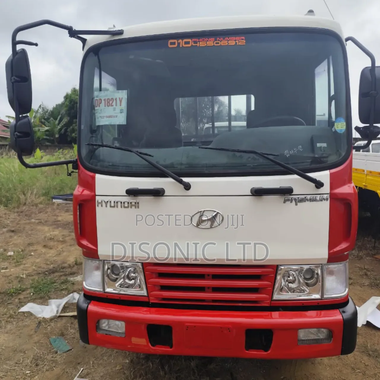 Hyundai Gold, 8holes