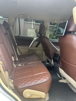 Toyota Land Cruiser Prado 2017 White