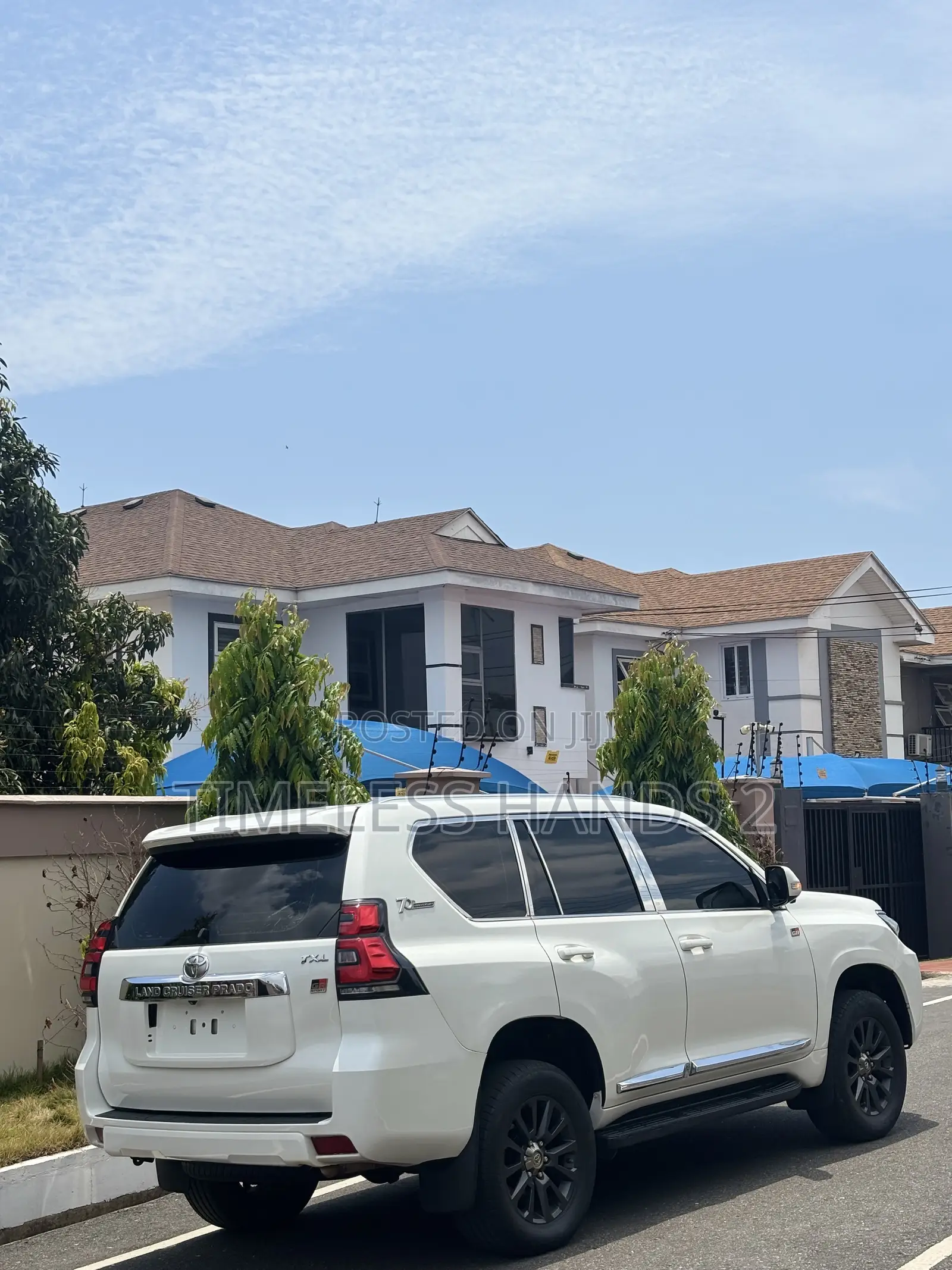 Toyota Land Cruiser Prado 2017 White