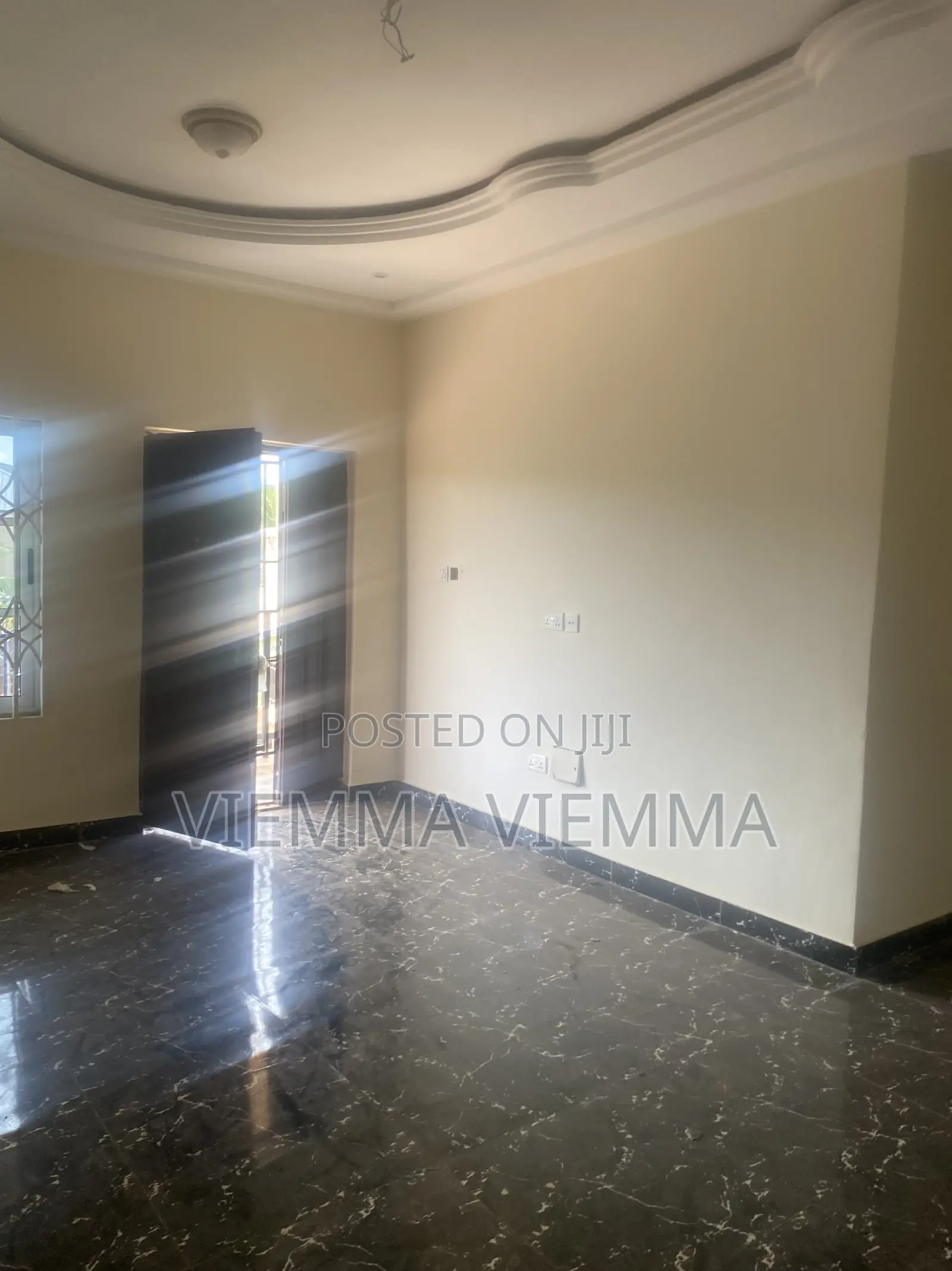 2bdrm Apartment in Bawaleshie for rent