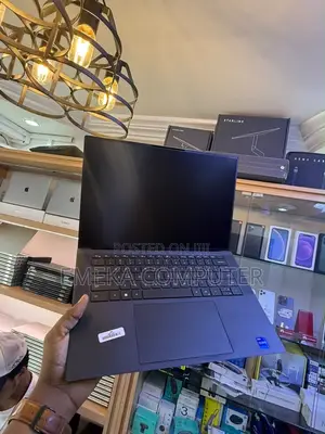 Laptop Dell Precision 5560 32GB Intel Core i7 SSD 512GB