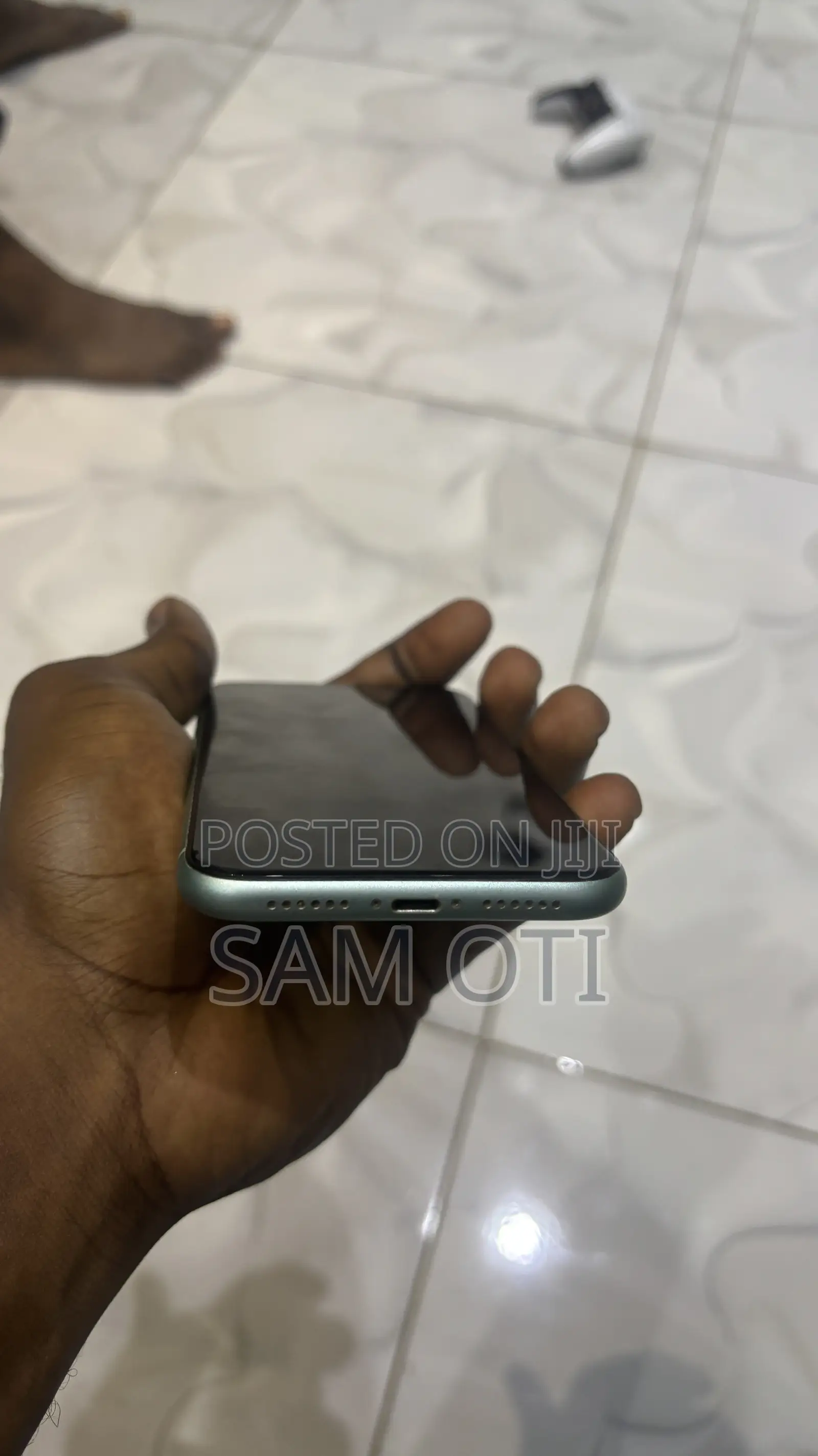 Apple iPhone 11 64 GB Green