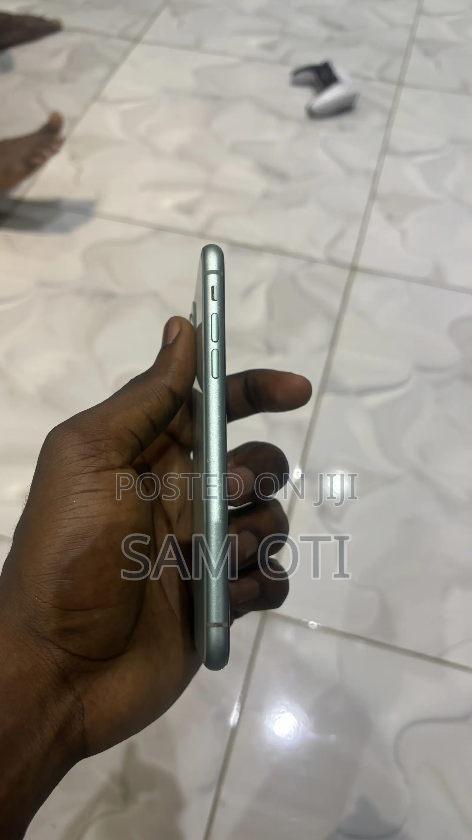 Apple iPhone 11 64 GB Green