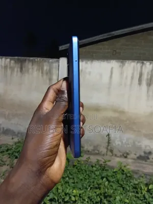 Infinix Smart 10 64 GB Blue