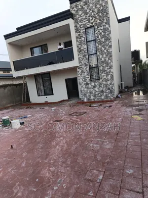 4bdrm House in Free Will Agency, Kumasi Metropolitan for sale