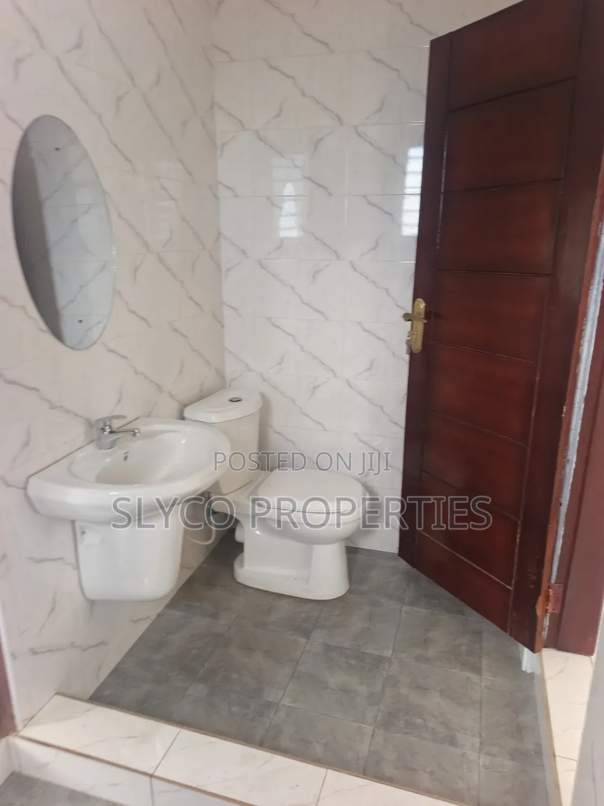 2bdrm Apartment in Adweso Ssnit, New-Juaben Municipal for rent