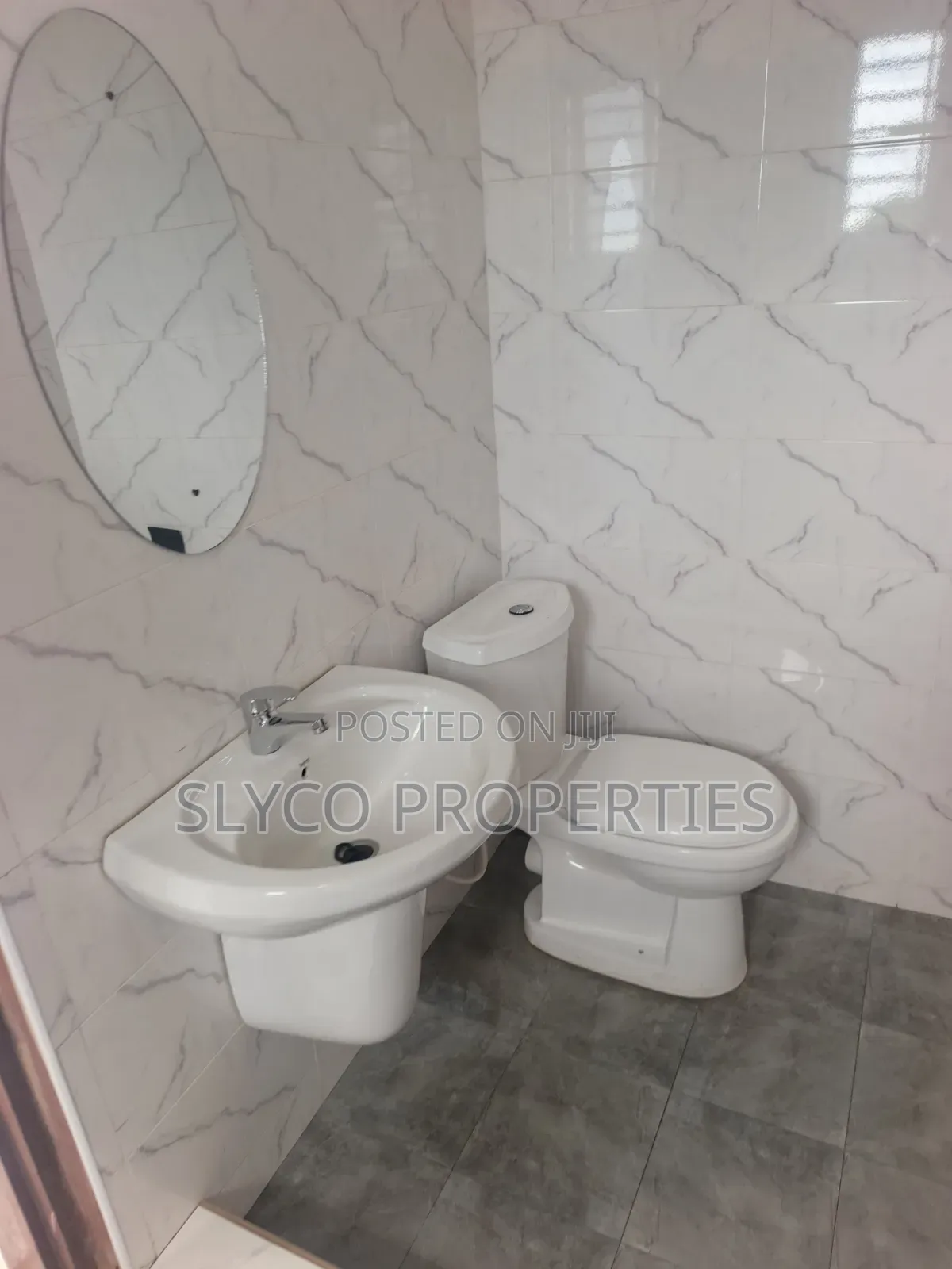 2bdrm Apartment in Adweso Ssnit, New-Juaben Municipal for rent