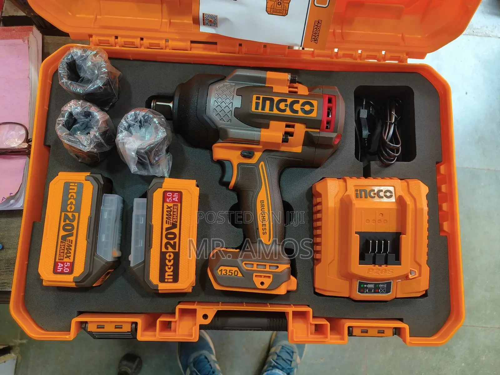 1350Nm Cordless Impact Wrench With 2x 5.0Ah Batteries - CIWLI201356