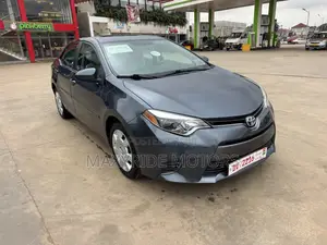 Toyota Corolla 2016 Gray