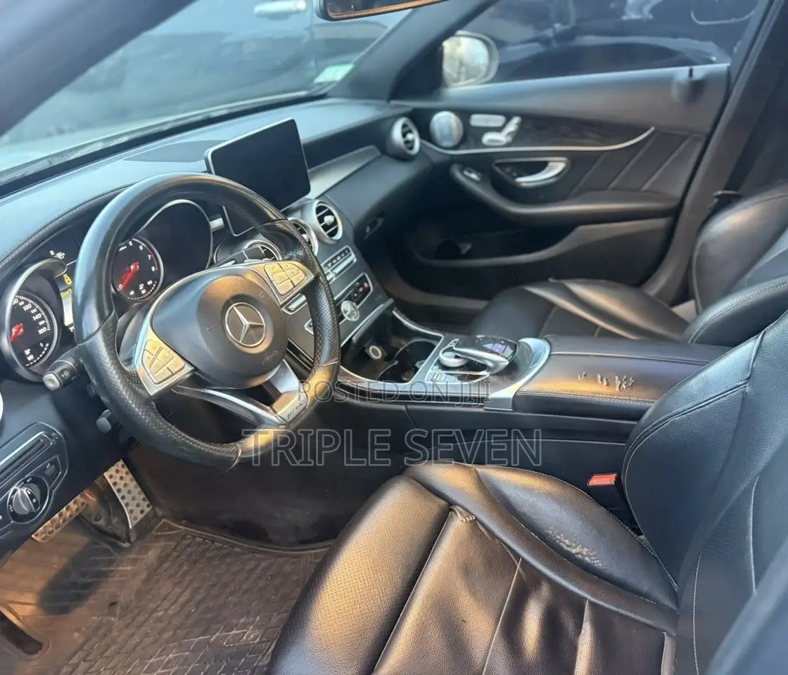 Mercedes-Benz C300 Sport 4Matic Sedan AWD (2.0L 4cyll 7A) 2016 Silver