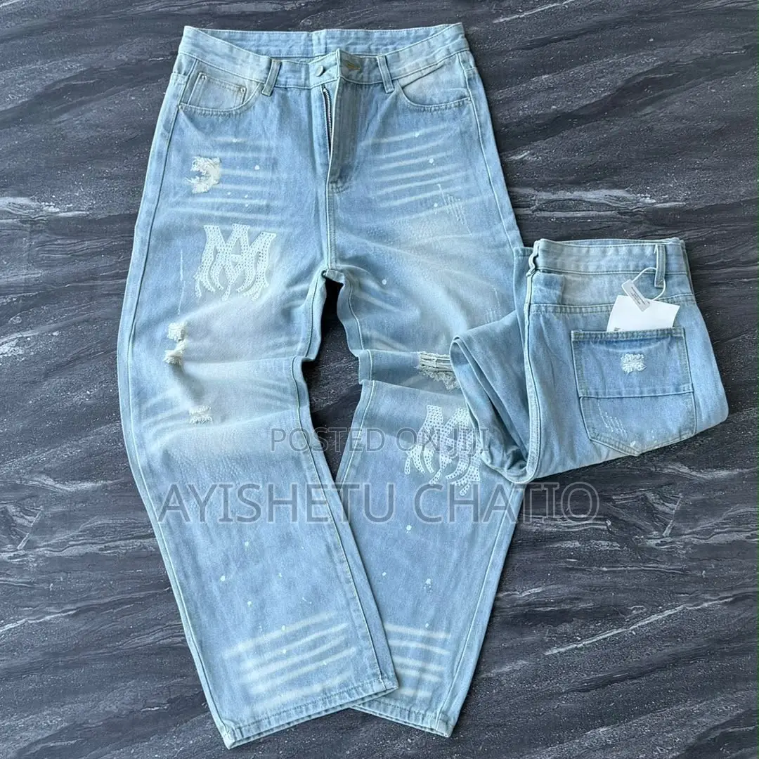 Quality Baggy Jeans Available